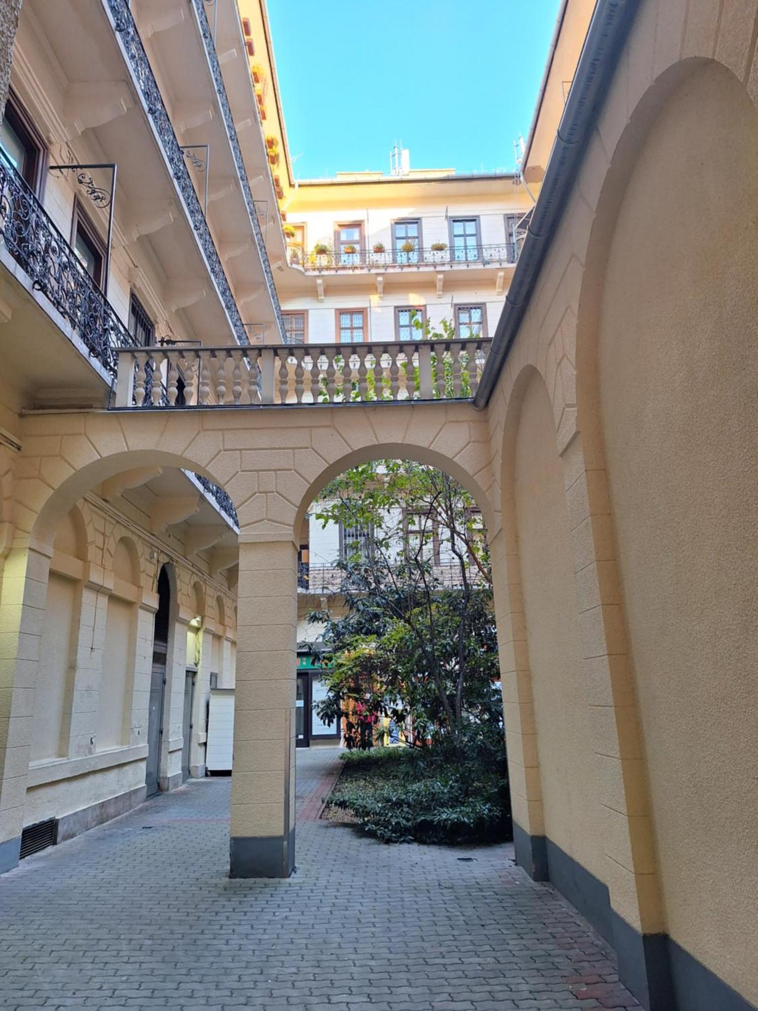 Ziti Citi Budapest Lägenhet Exteriör bild